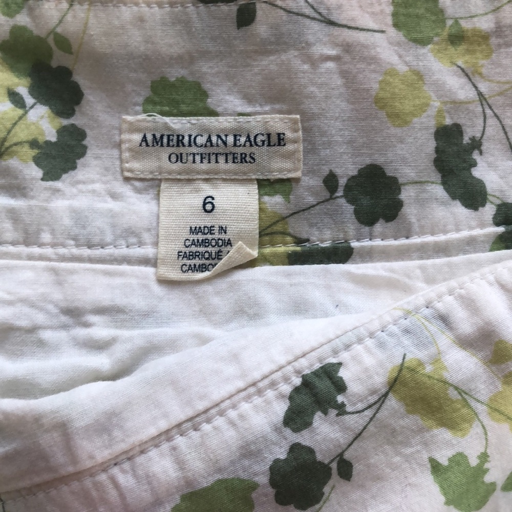 American Eagle Leaf Pattern White Pleated Skirt - image 4